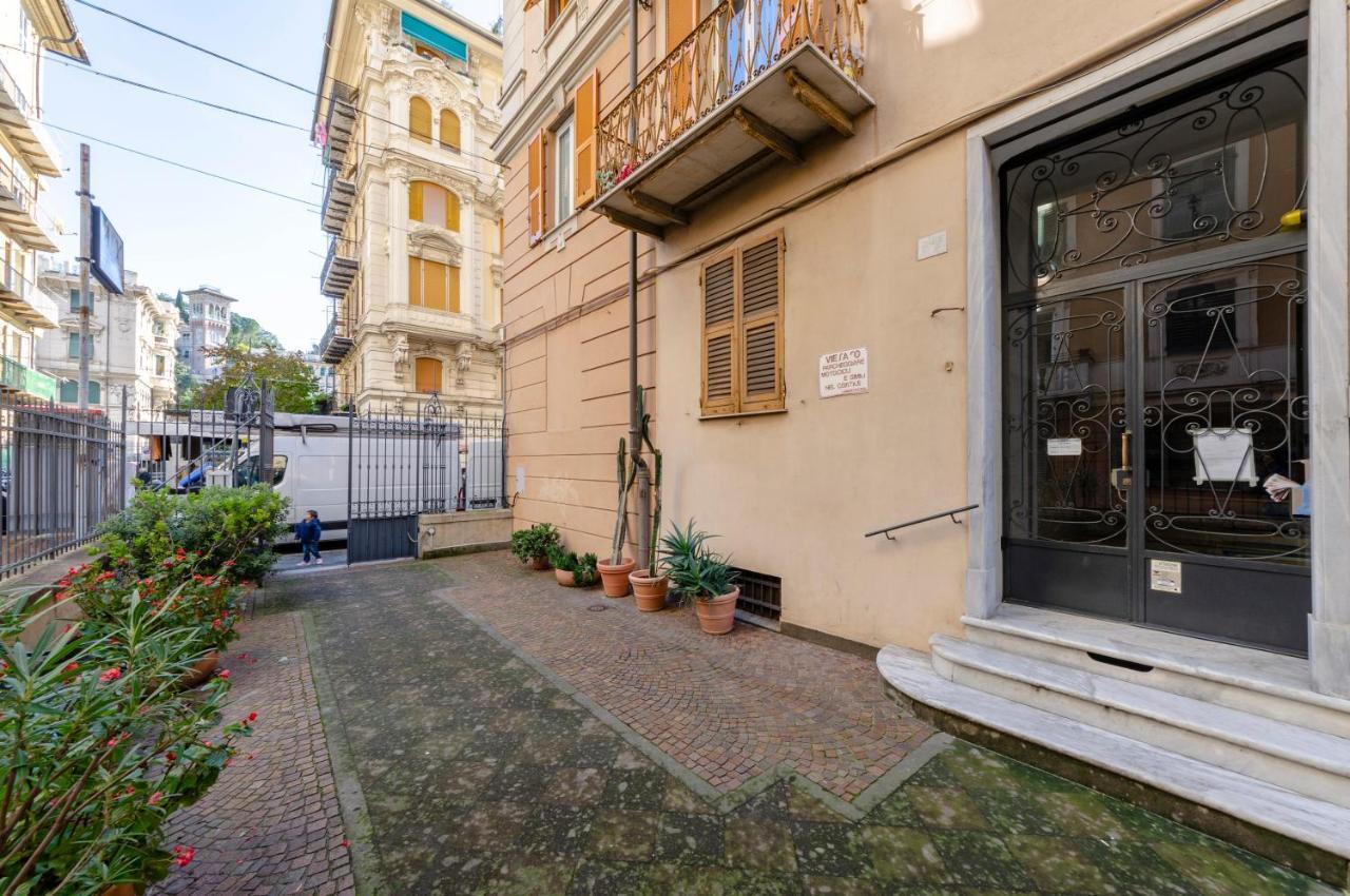 Apartmán Altido Modern Flat For 6 In The Heart Of Genova Foce Exteriér fotografie